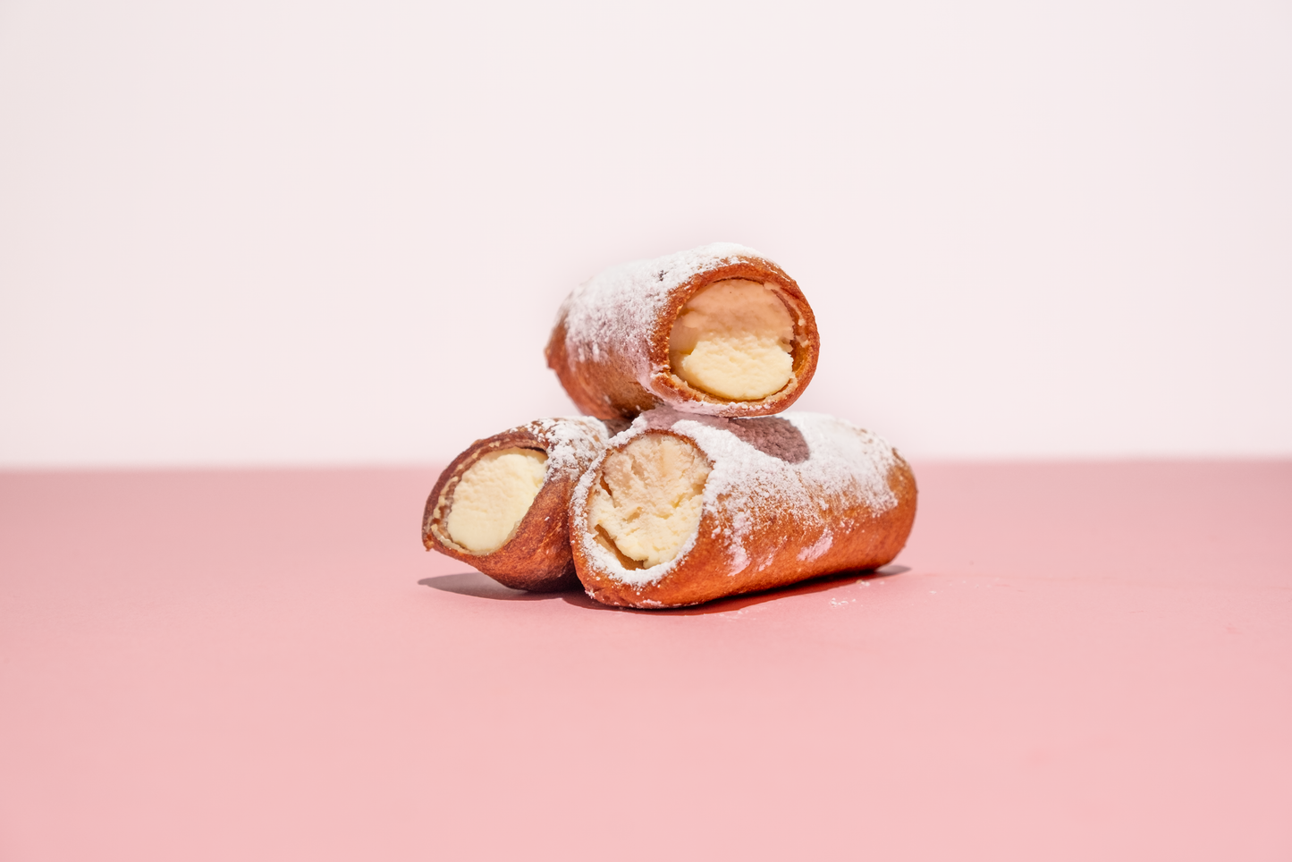 Traditional Cannoli